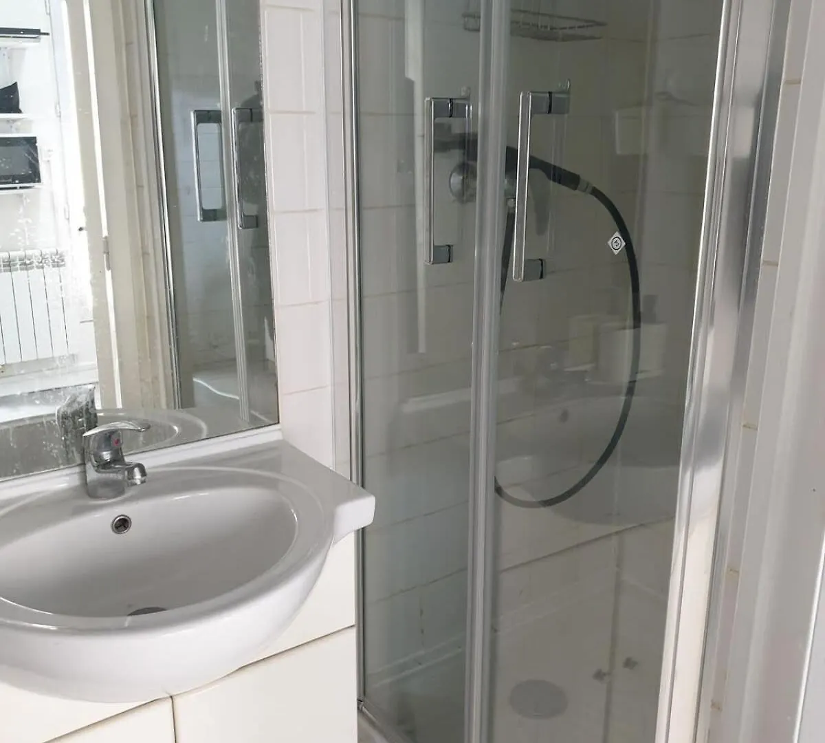 Flexliving - - Auriol Apartment