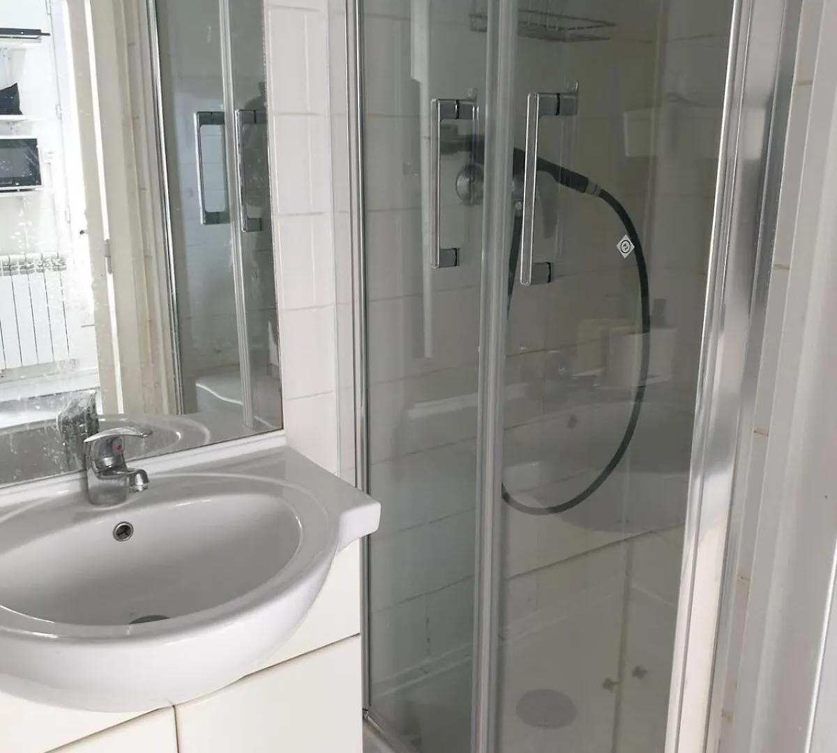 Flexliving - - Auriol *